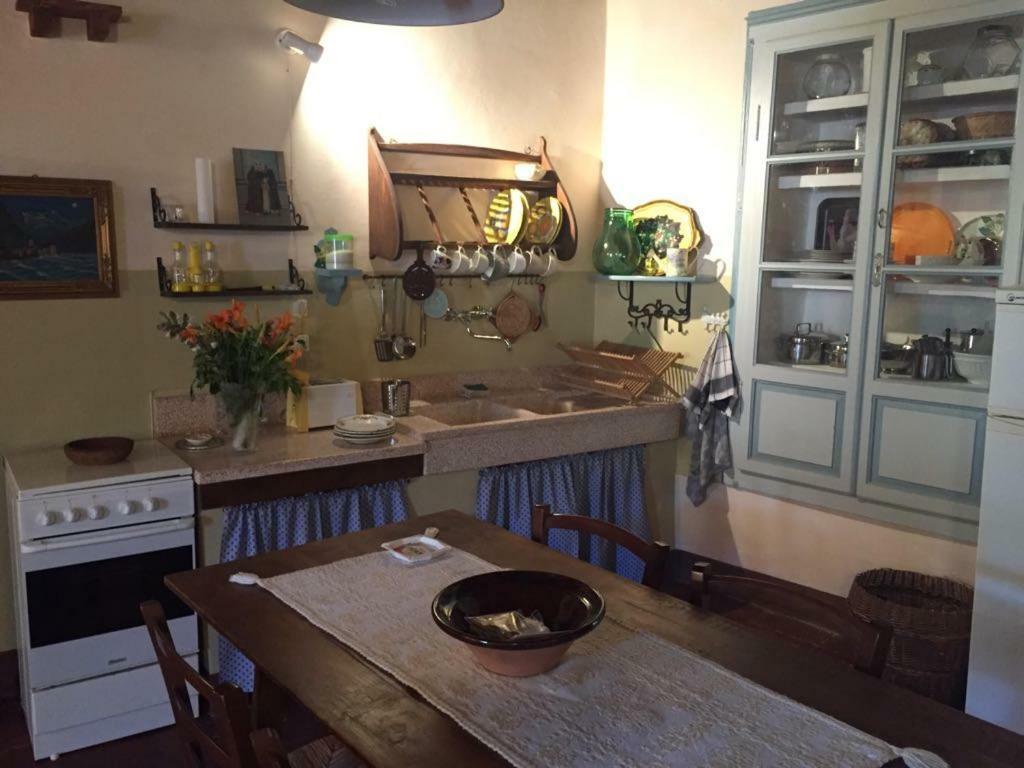הוילה Vitiano La Casa Rosa מראה חיצוני תמונה