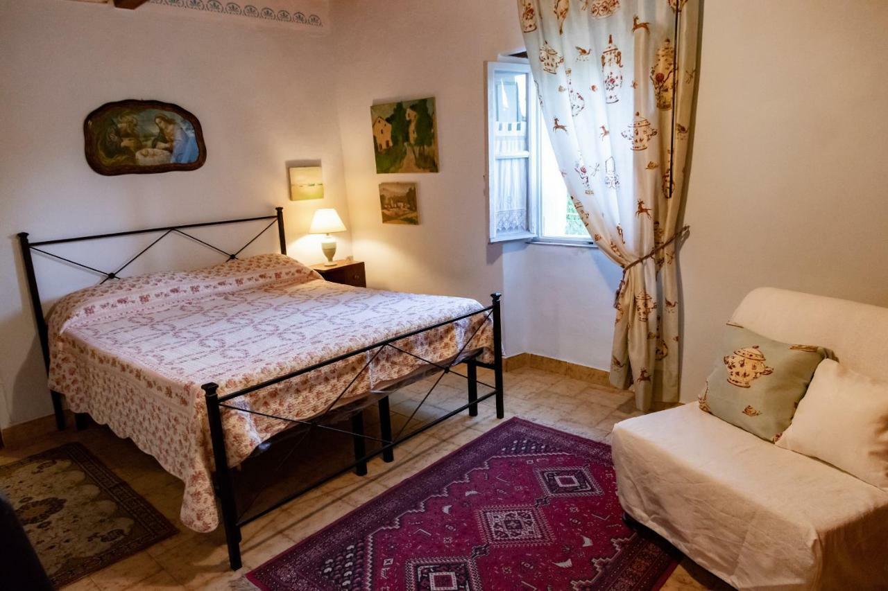 הוילה Vitiano La Casa Rosa מראה חיצוני תמונה
